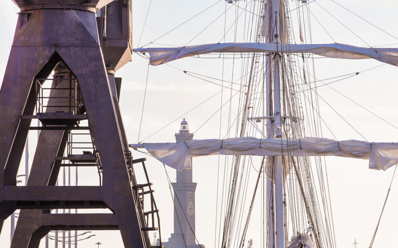 Passeggiata in Porto Antico con nonno Andrea