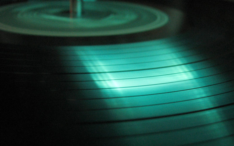 Il mese della musica inizia con il vinile