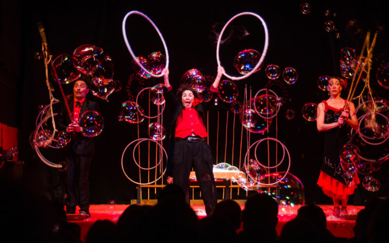 Circumnavigando Festival: un circo per le Feste